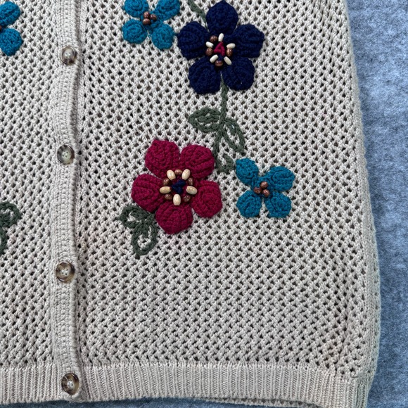 Jantzen Classics VTG Medium Hand Knit Embroidered Cottage Core Sweater Vest‎ - Picture 6 of 6